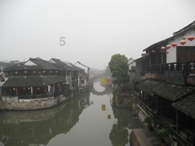 彩虹轨迹